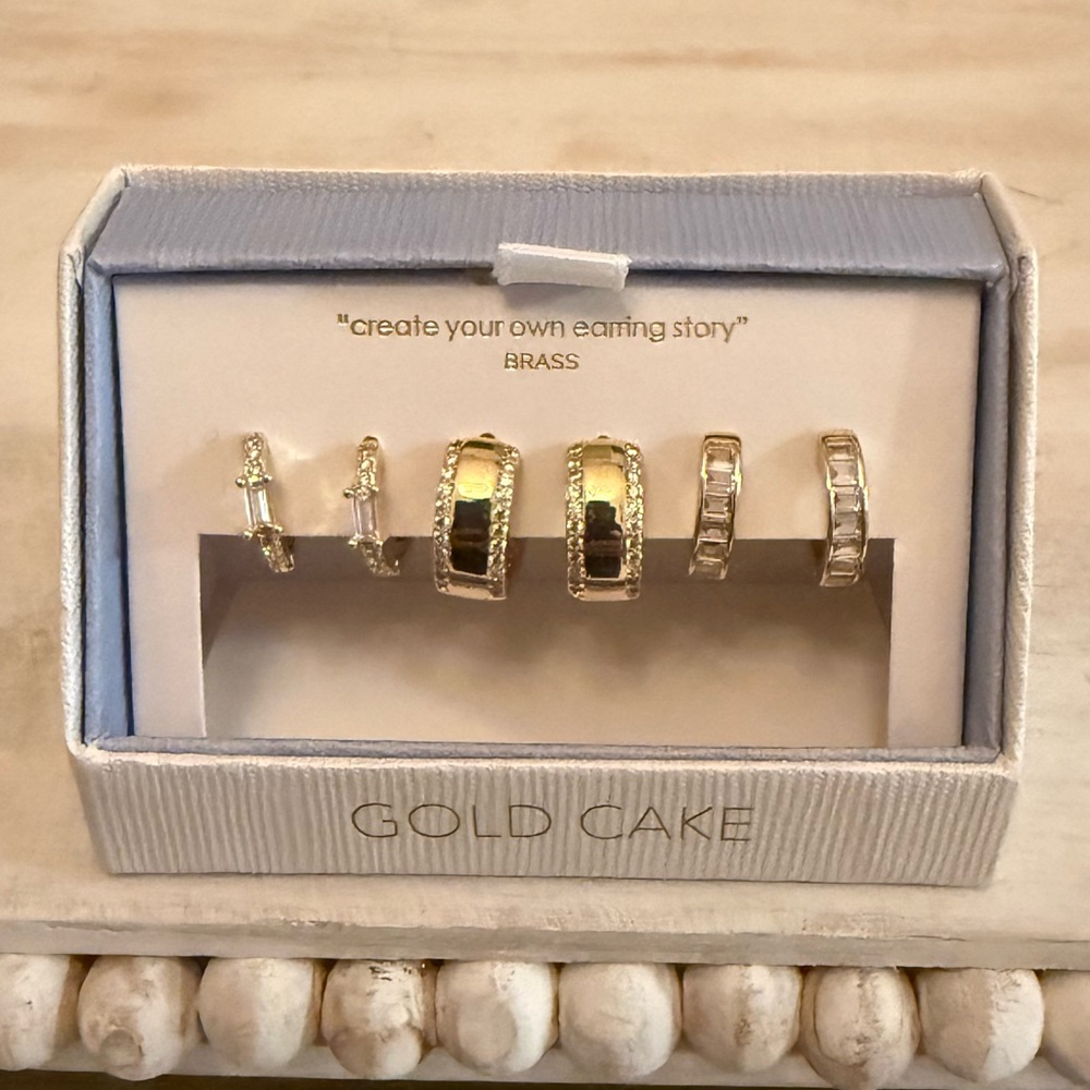 Gold Cake 3 Hoop Earring Set